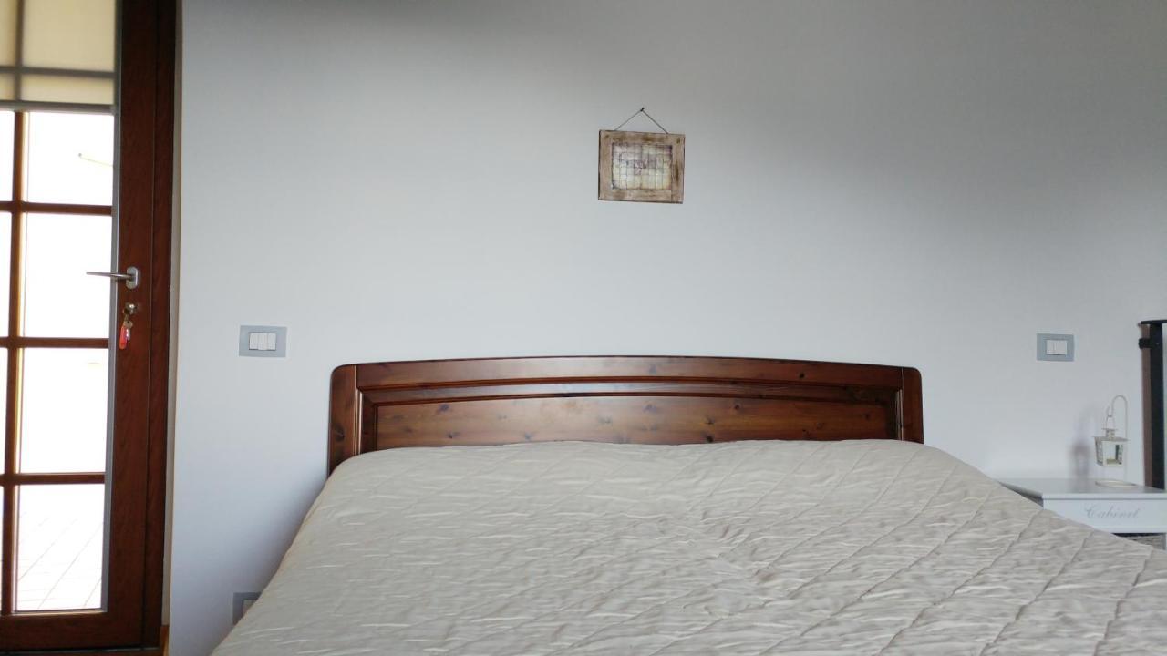 La Casa Delle Fate Villa Cremia Ngoại thất bức ảnh