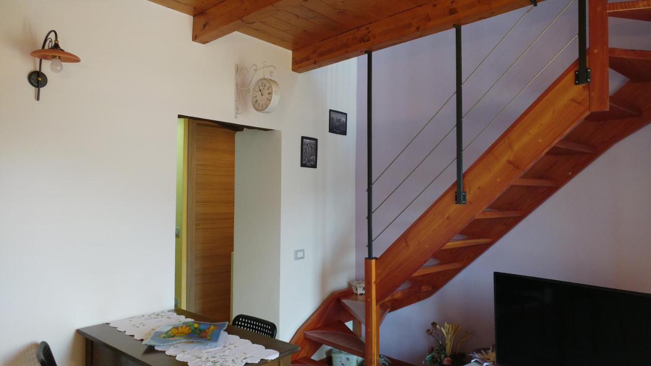 La Casa Delle Fate Villa Cremia Ngoại thất bức ảnh